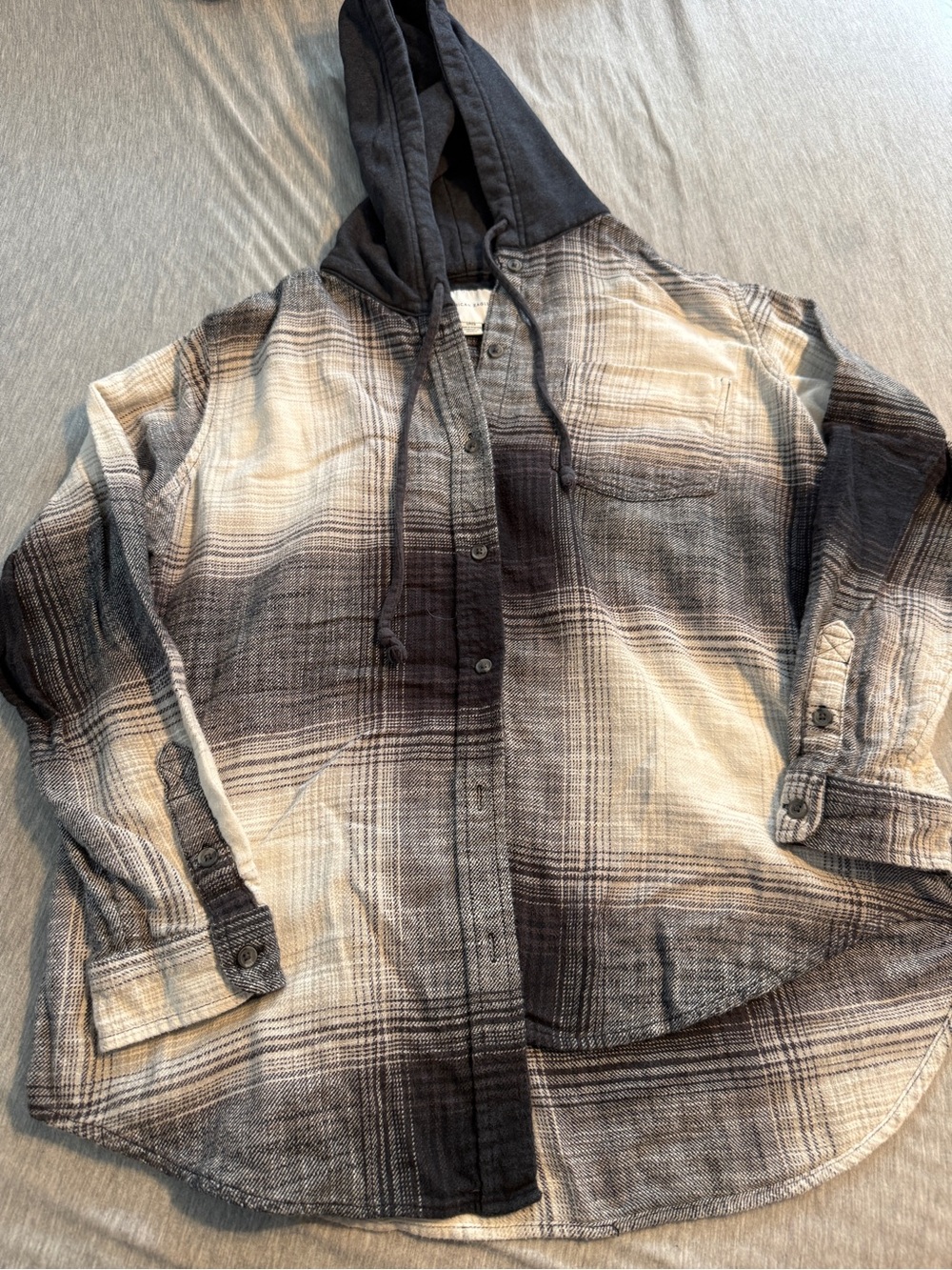 Women's Hooded Plaid Button-Up Shirt Jacket - Black & Cream